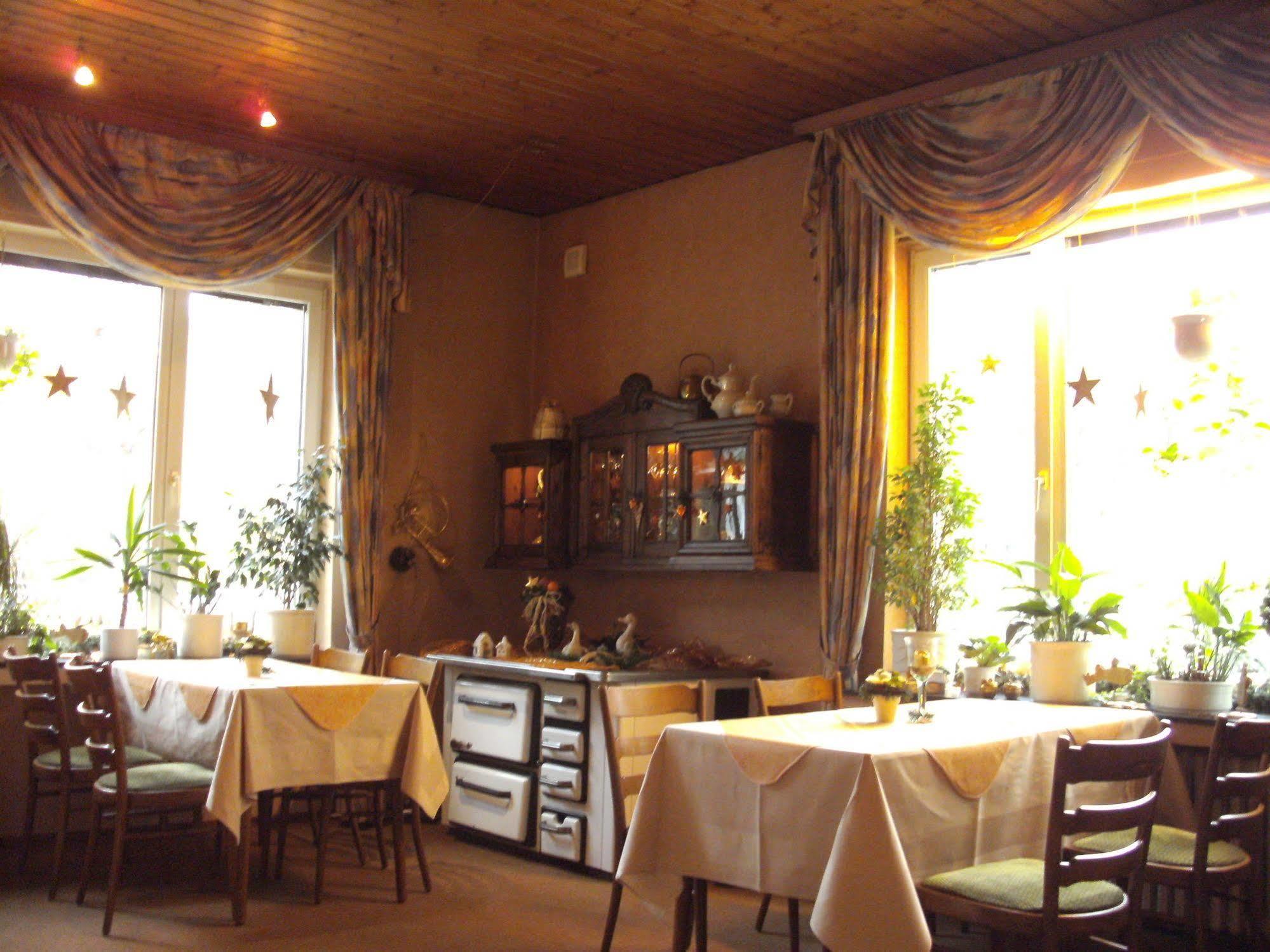 Hotel Zum Grunewald Dinslaken Extérieur photo