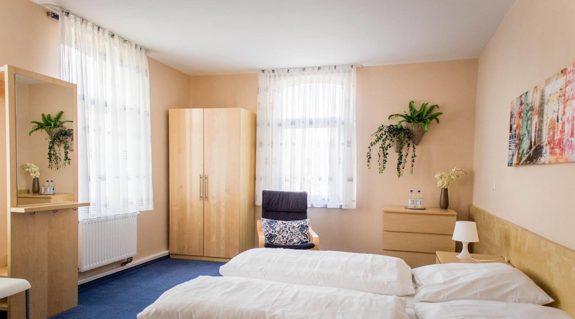 Hotel Zum Grunewald Dinslaken Extérieur photo